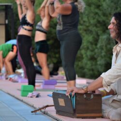 Τι είναι η Kirtan Yoga ?