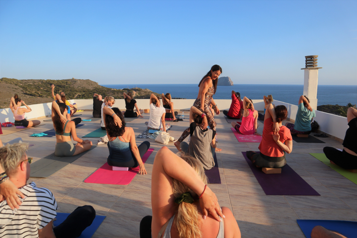 Kythira yoga retreat